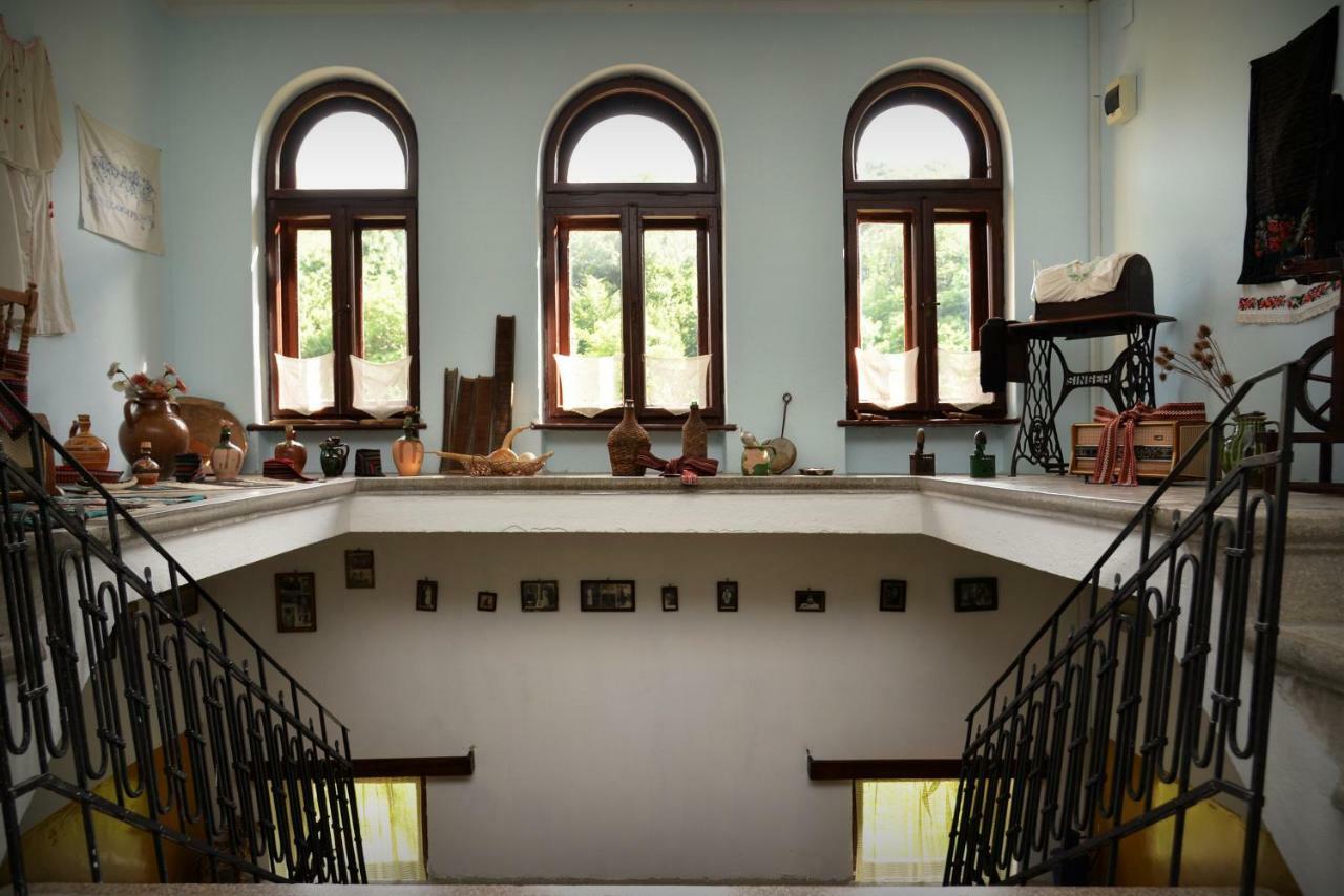 Country House Dunjin Konak Rogljevo Exterior photo